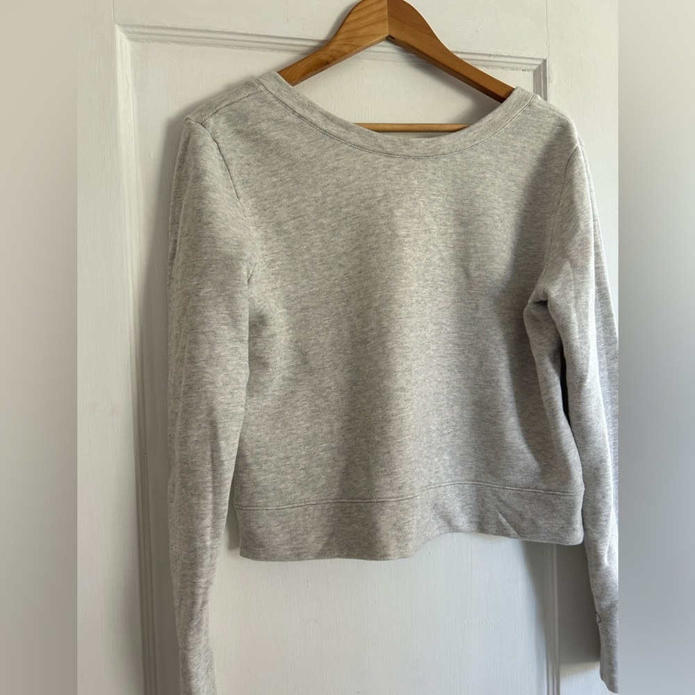 Club Monaco Light Gray Crewneck Sweatshirt